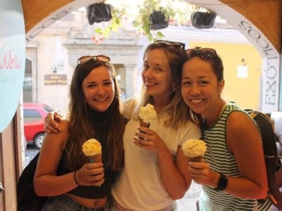 Guatemala – you stole my heart (ft. Stranger who now has pictures of&nbsp;me)